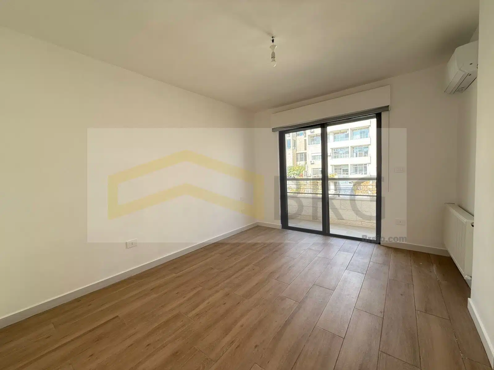 WhatsApp Image 2024-11-12 at 1.58.35 PM