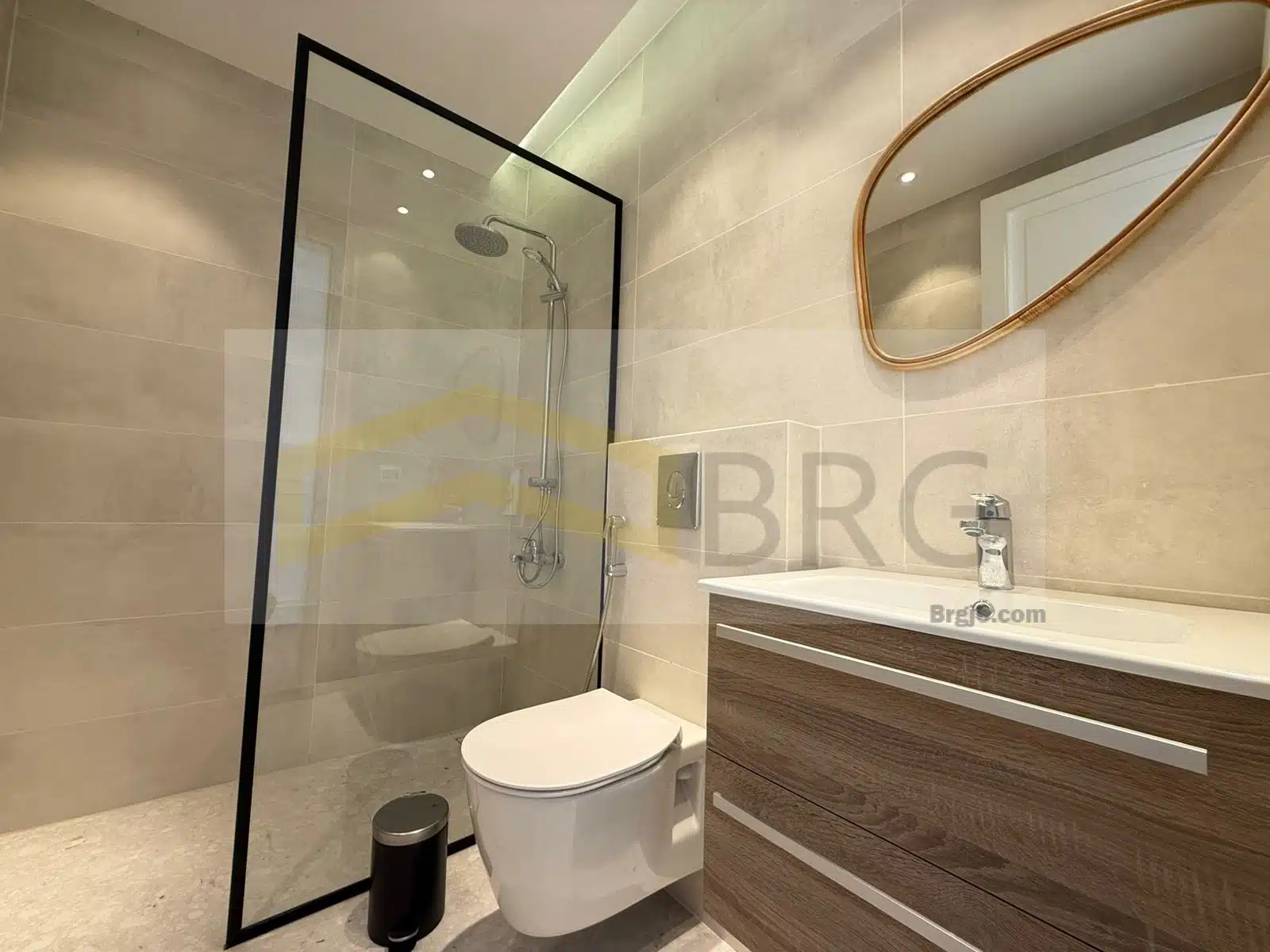 WhatsApp Image 2024-11-12 at 1.58.36 PM