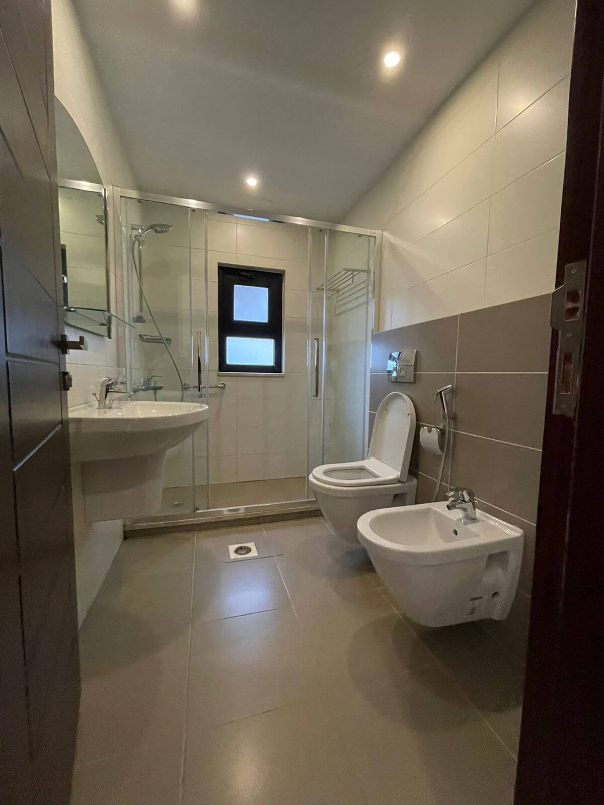 WhatsApp Image 2025-11-04 at 3.28.54 PM (7) Luxury property in Amman Jordan