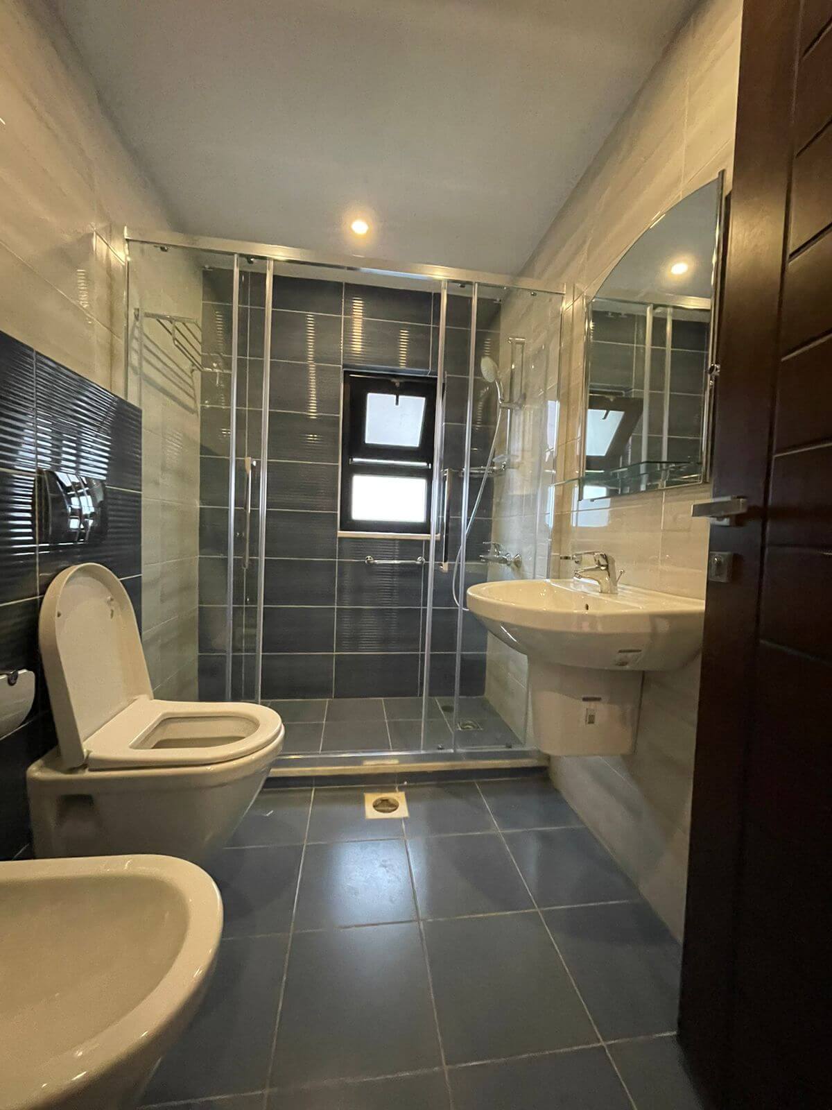 WhatsApp Image 2025-11-04 at 3.28.55 PM (2) Luxury property in Amman Jordan