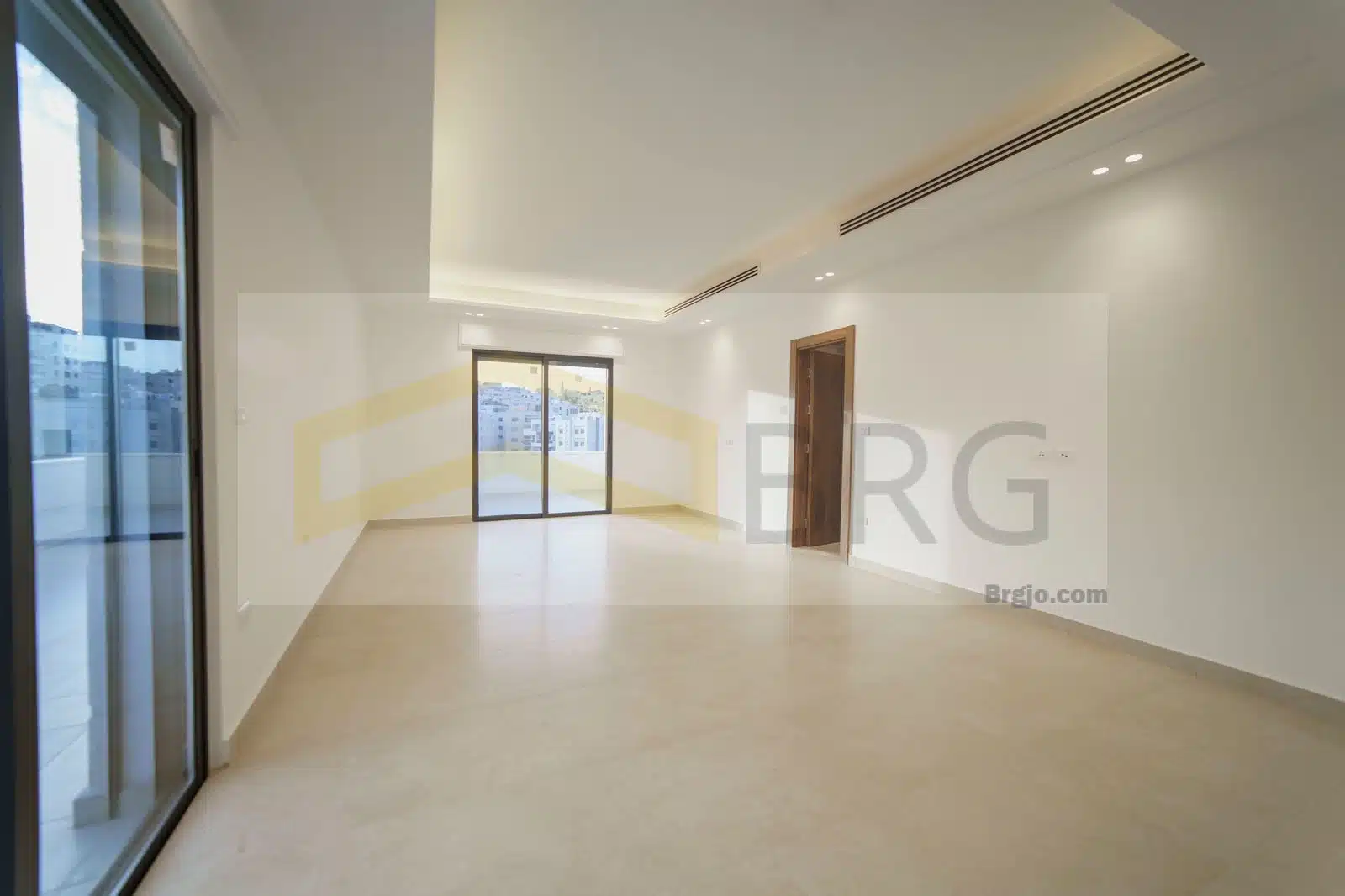 WhatsApp Image 2024-08-08 at 2.33.32 PM (1)