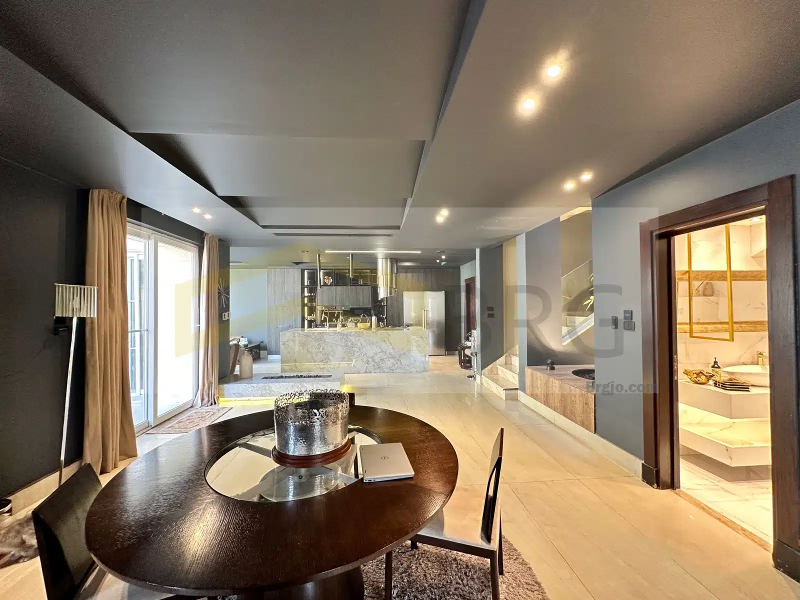 WhatsApp Image 2024-08-27 at 3.09.50 PM