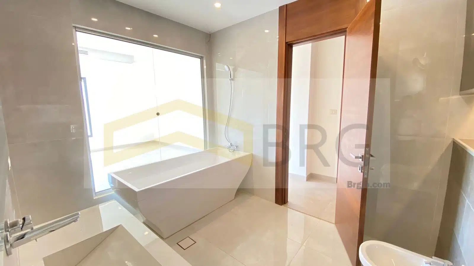 WhatsApp Image 2024-09-03 at 3.26.44 PM