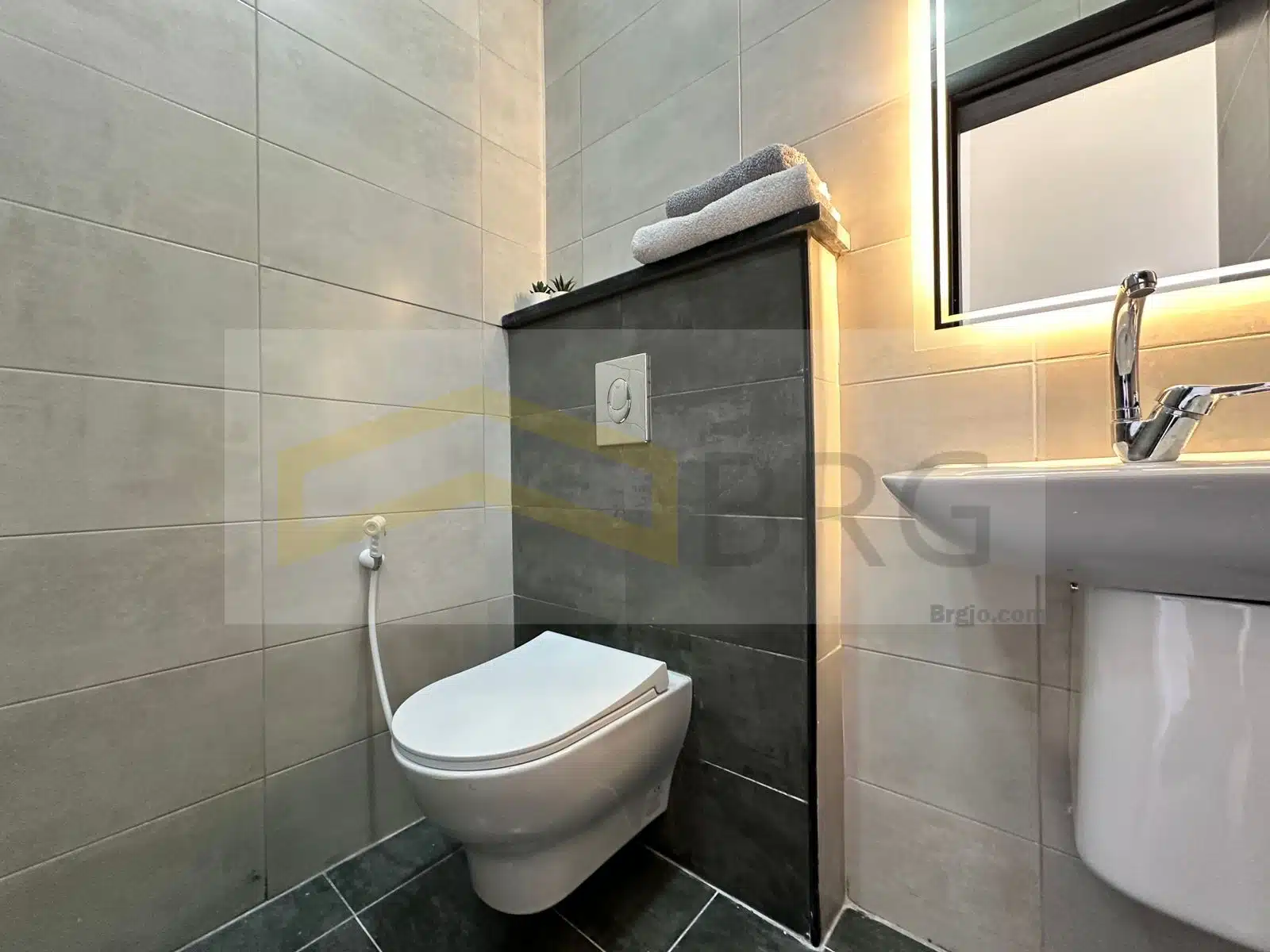 WhatsApp Image 2024-09-04 at 2.36.47 PM (1)