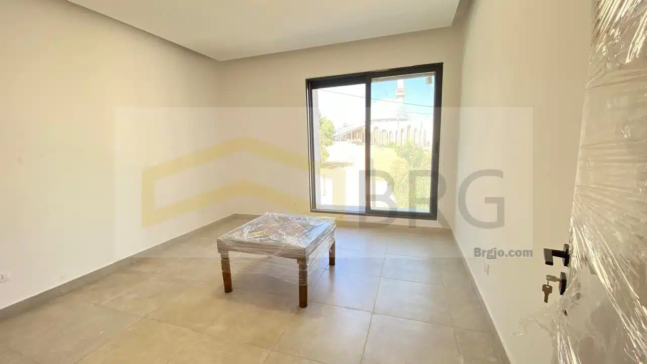 WhatsApp Image 2024-09-09 at 10.37.06 AM (16)