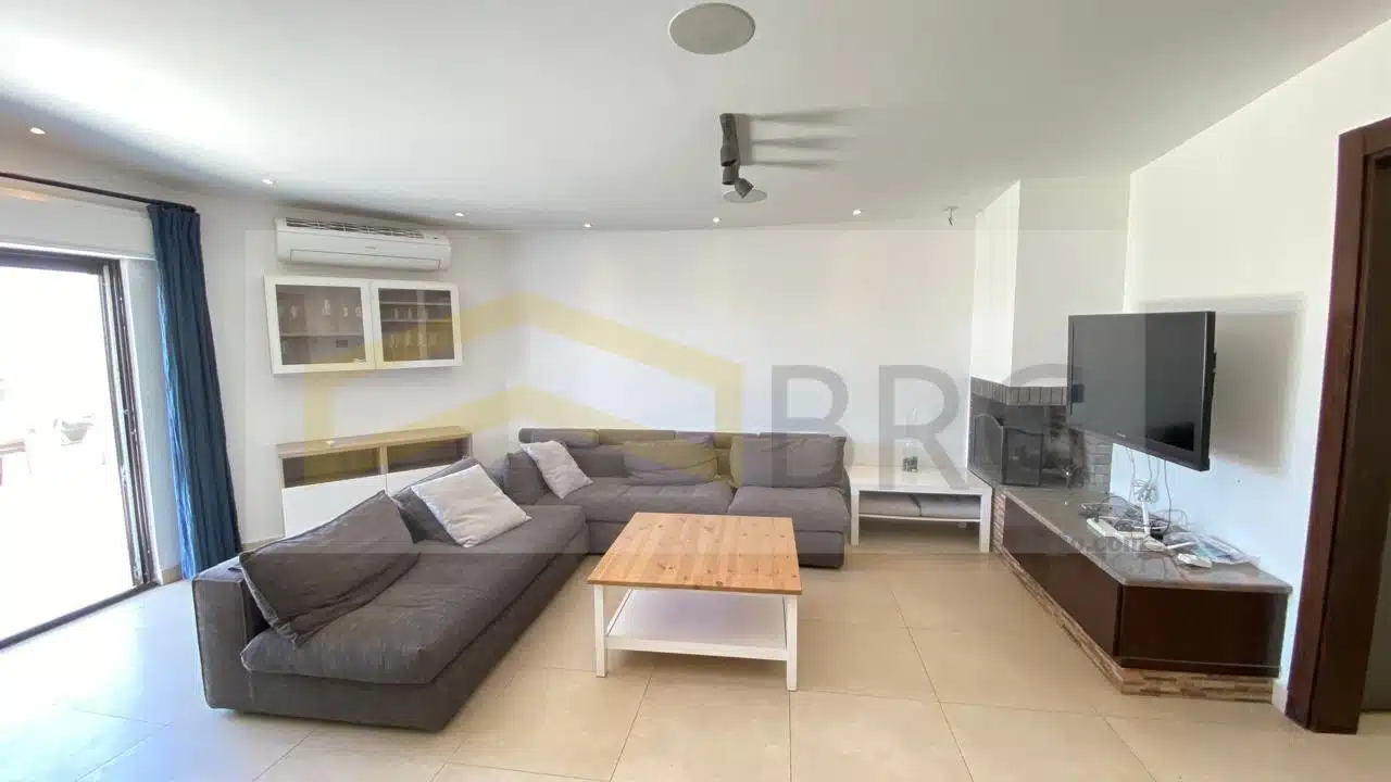 WhatsApp Image 2024-09-12 at 12.42.18 PM (3)