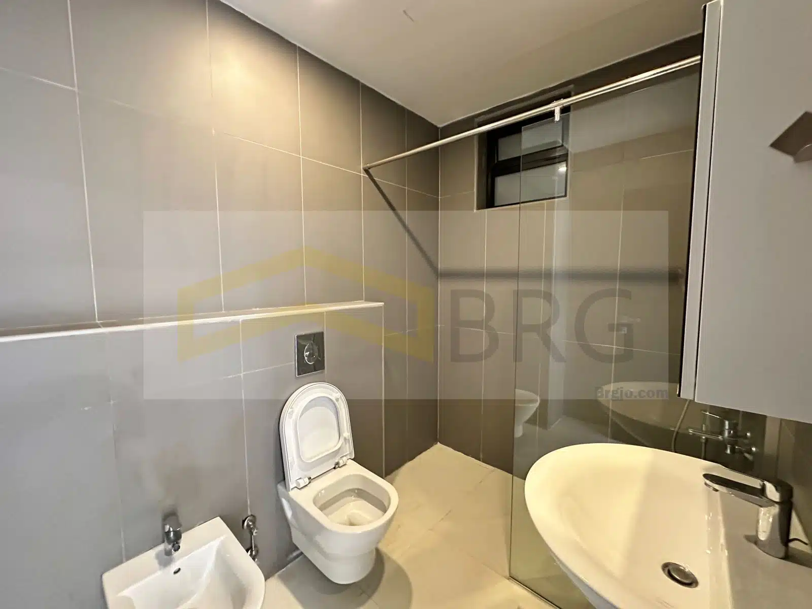 WhatsApp Image 2024-09-17 at 12.30.40 PM (1)