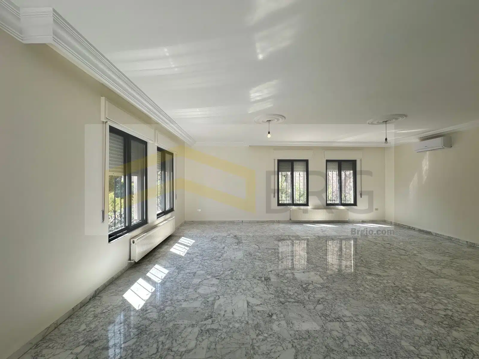 WhatsApp Image 2024-09-25 at 11.24.01 AM (1)