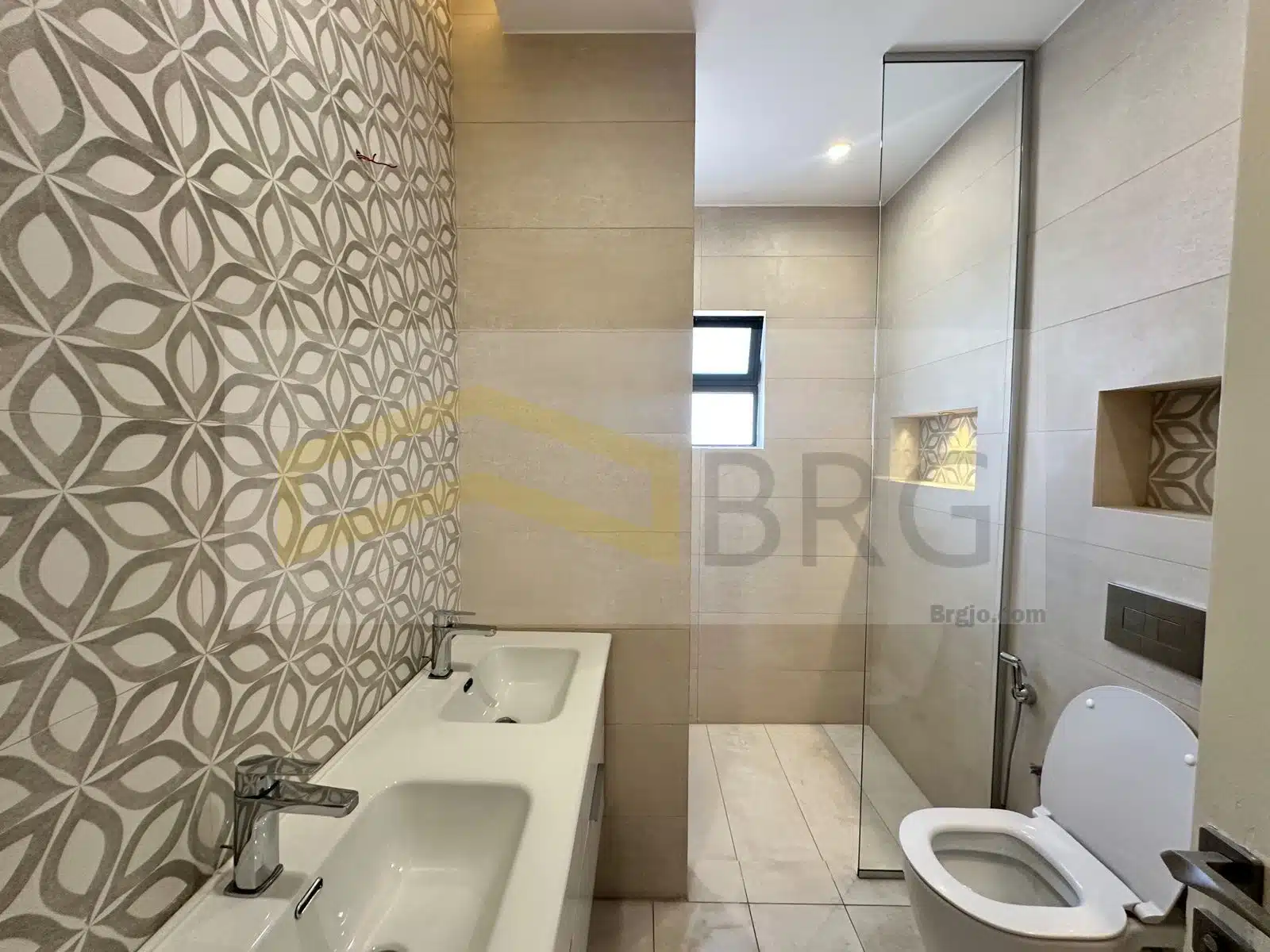 WhatsApp Image 2024-09-25 at 11.24.06 AM