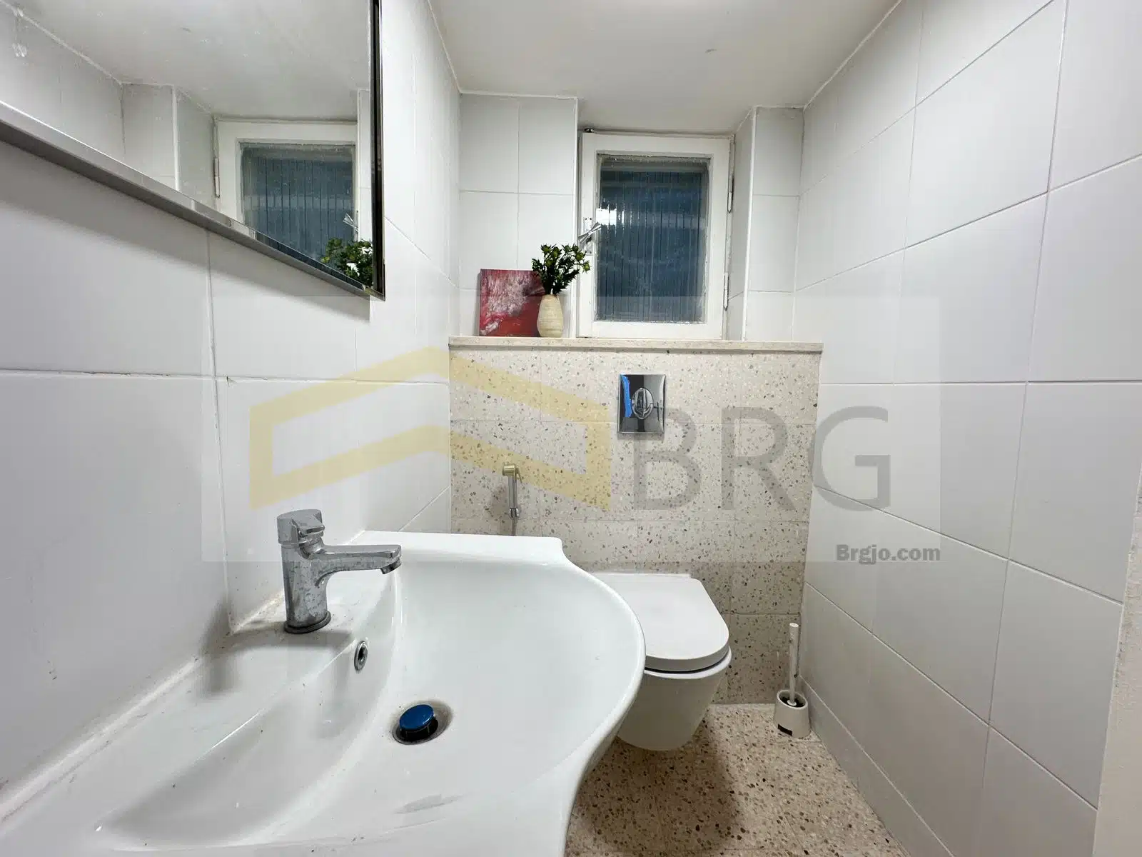 WhatsApp Image 2024-10-10 at 7.49.53 PM (1)