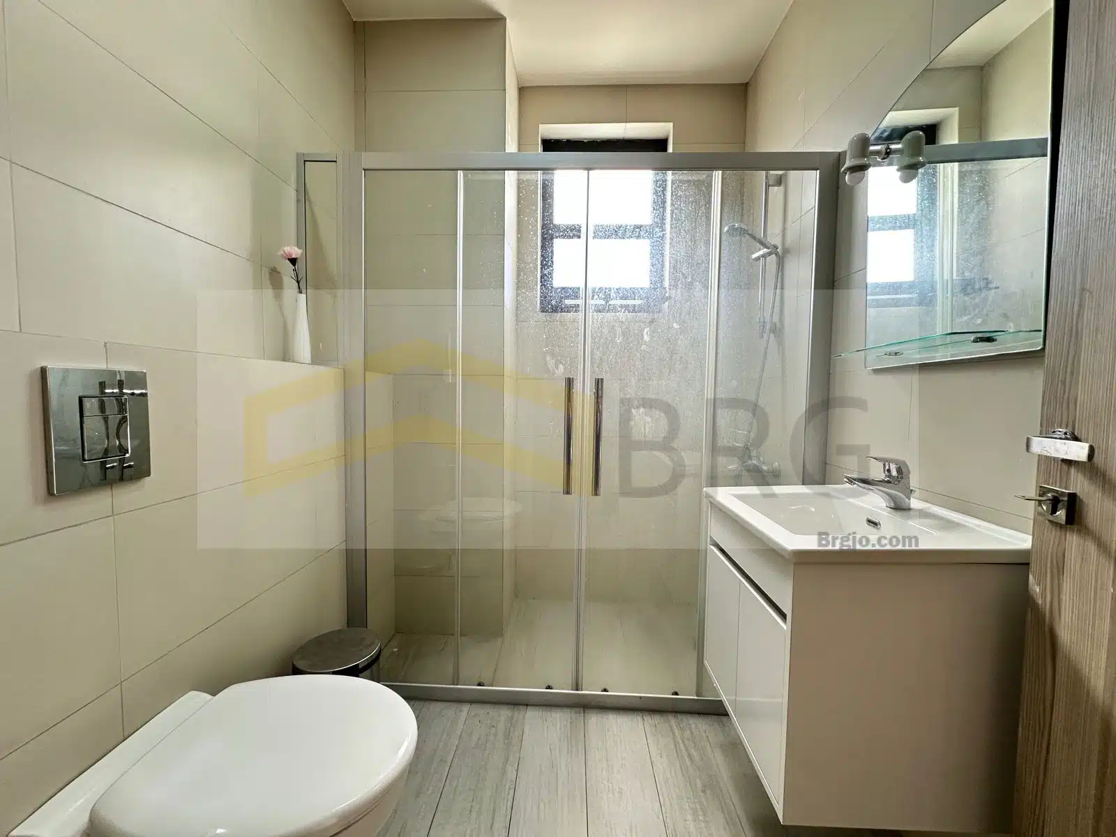 WhatsApp Image 2024-10-16 at 12.39.34 PM (1)