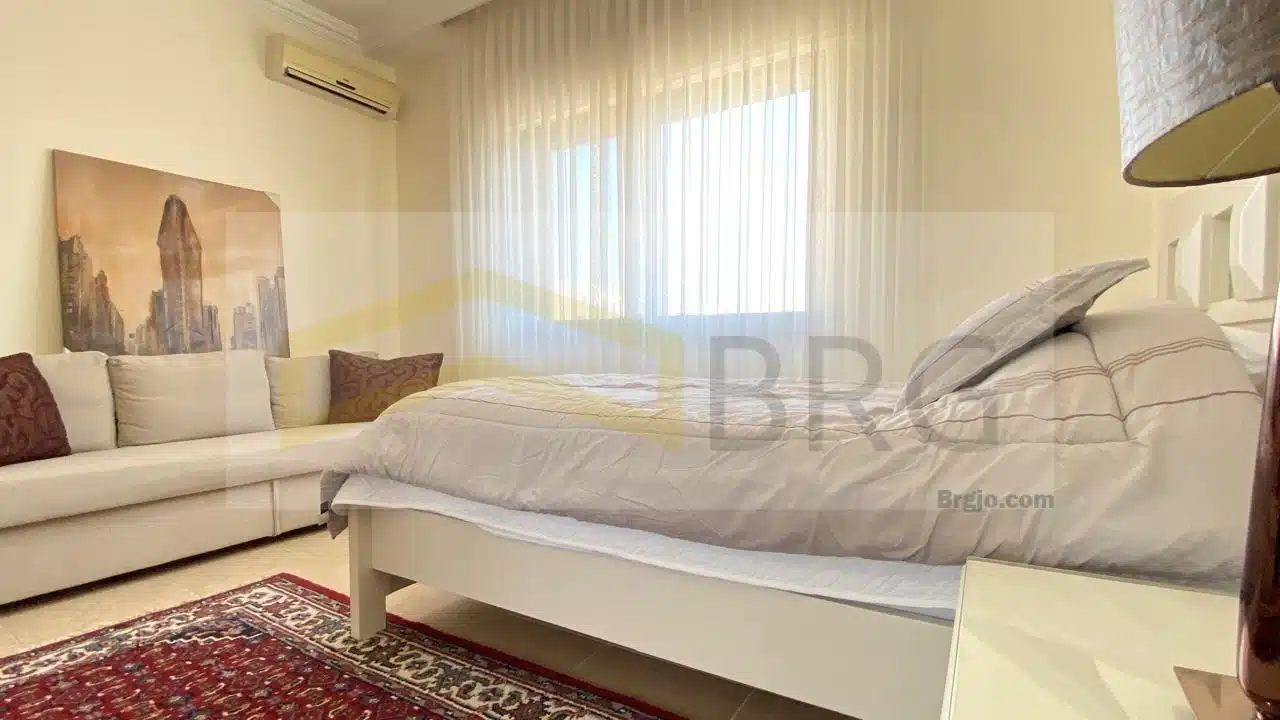 WhatsApp Image 2024-12-04 at 1.49.01 PM (9)