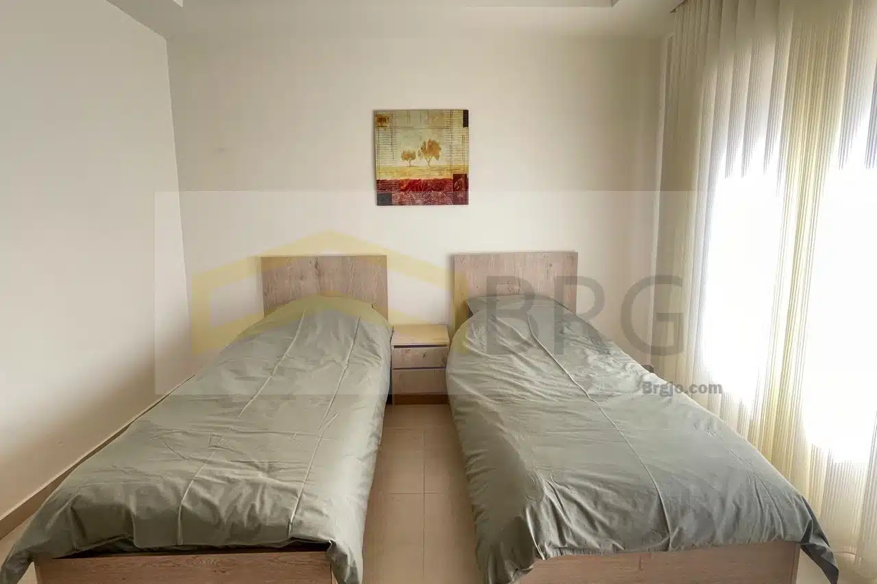 27625148-153a-41cf-b075-37b3e521969e