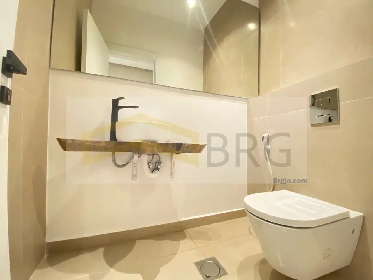 69c6924d-84dd-4521-af54-cebd7ef5f9d6