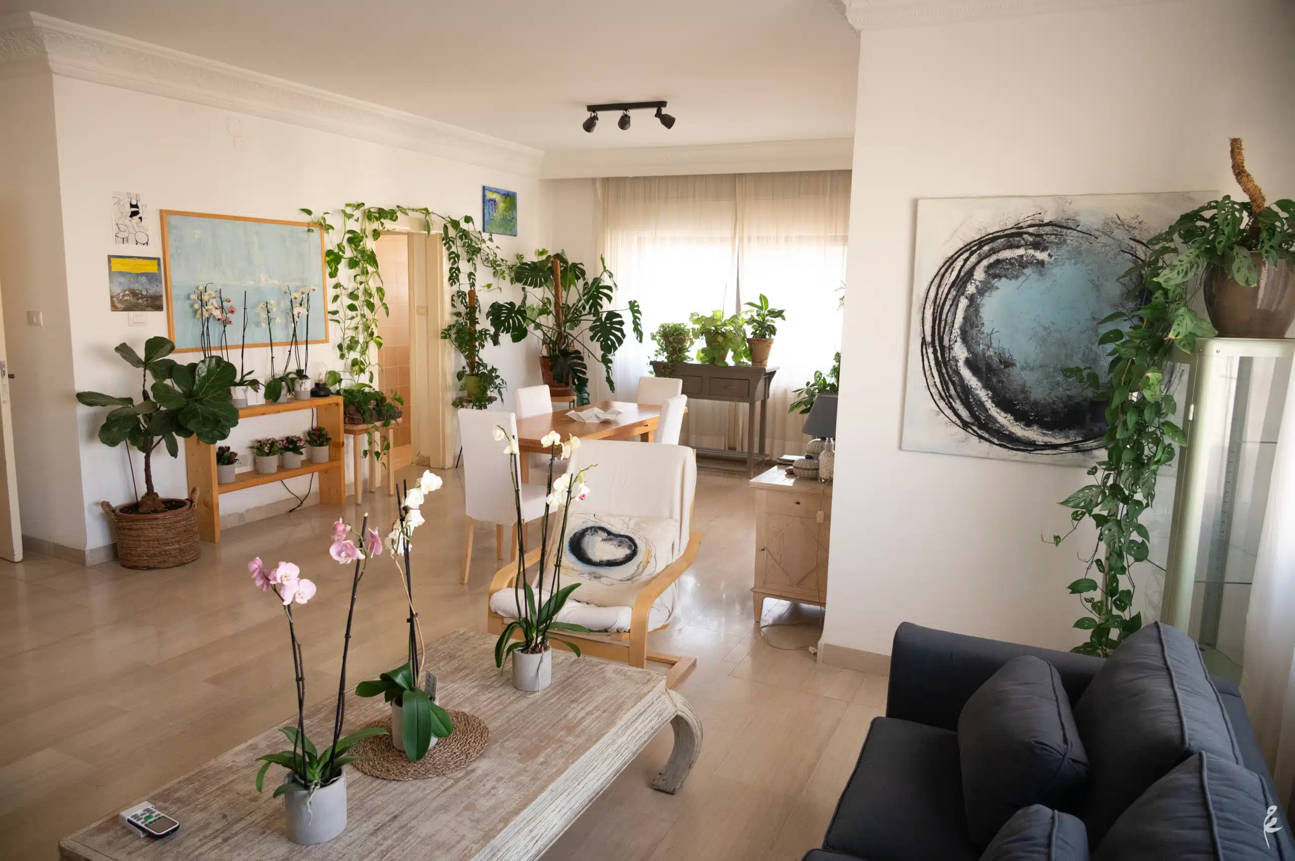 Abdoun APT1-77