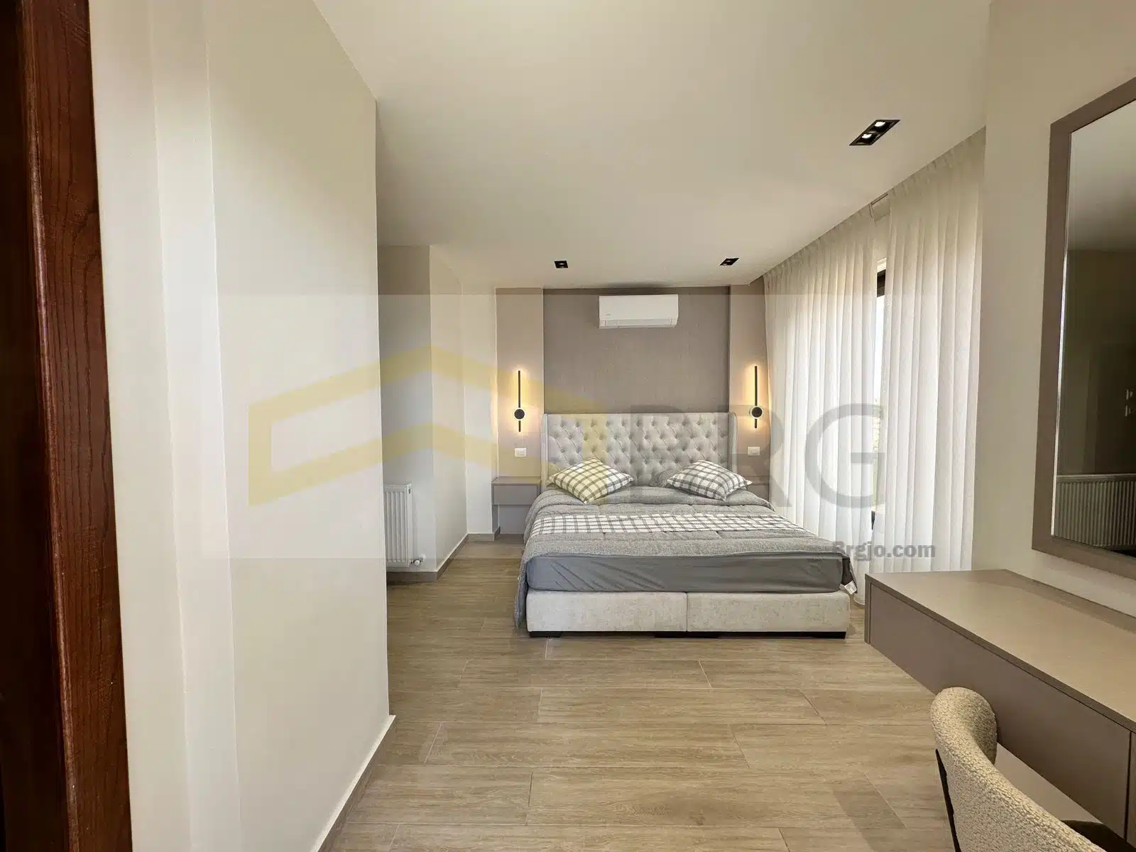 WhatsApp Image 2024-10-01 at 4.50.16 PM (1)