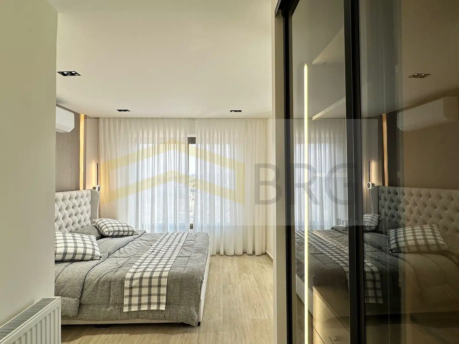 WhatsApp Image 2024-10-01 at 4.50.24 PM