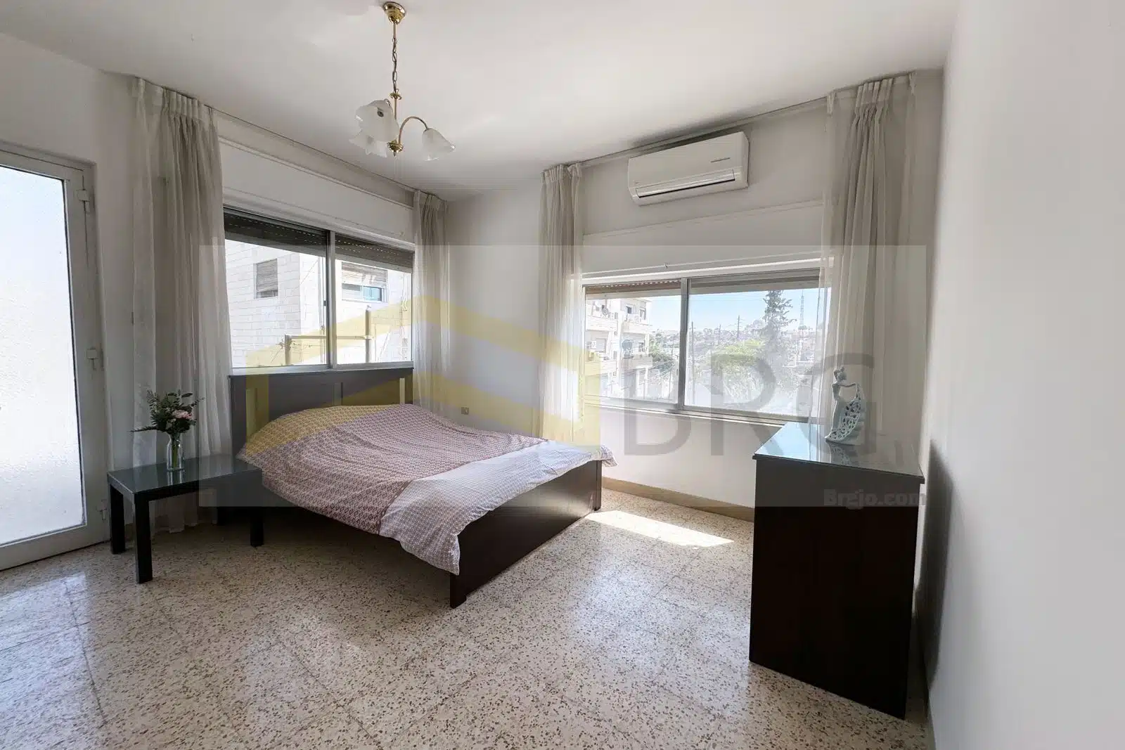 WhatsApp Image 2024-10-13 at 7.58.46 PM (2)