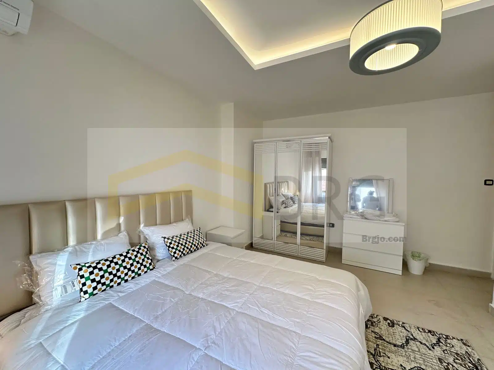 WhatsApp Image 2024-10-15 at 5.00.38 PM