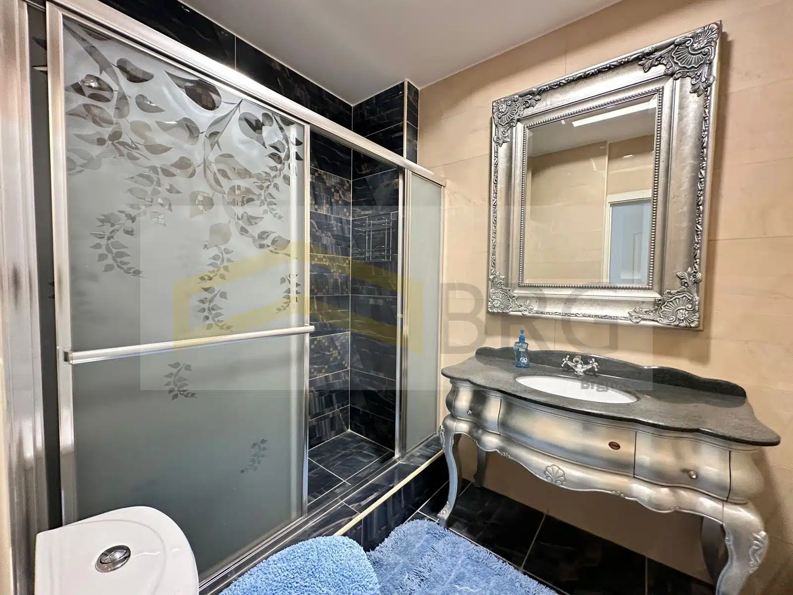 WhatsApp Image 2024-10-15 at 5.00.39 PM (2)