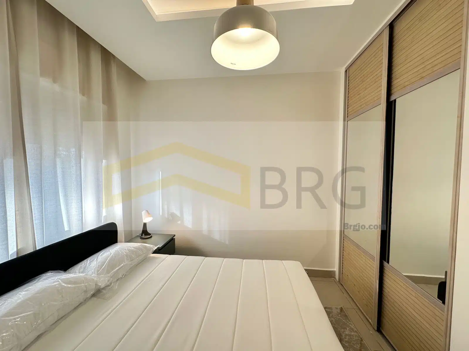 WhatsApp Image 2024-10-15 at 5.00.40 PM (1)