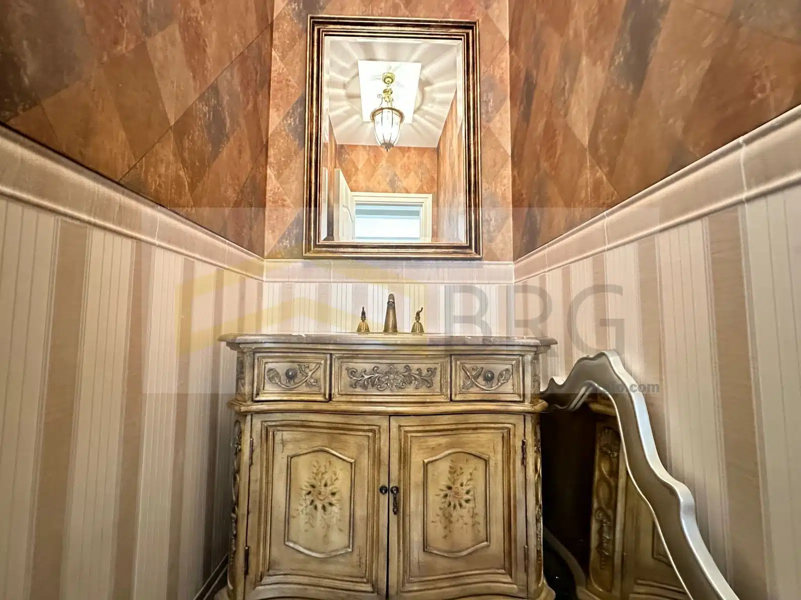 WhatsApp Image 2024-10-15 at 5.00.43 PM (1)