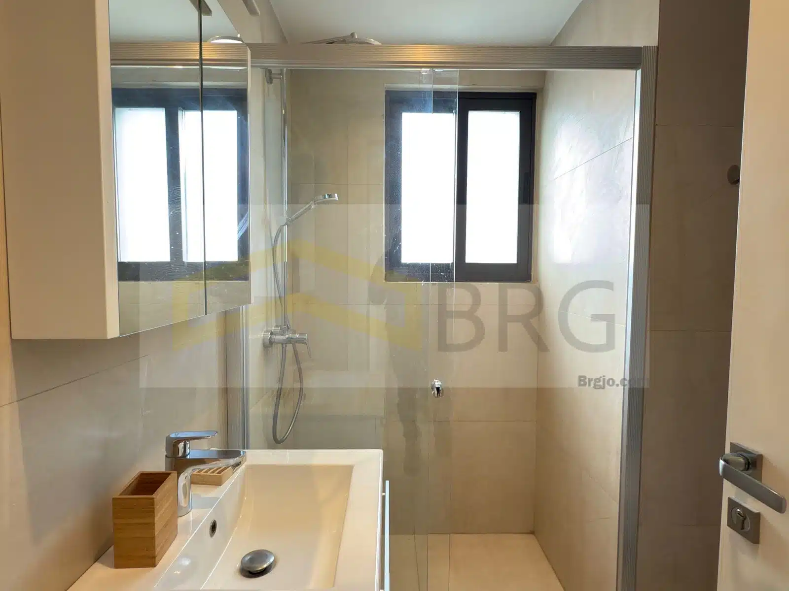 WhatsApp Image 2024-11-27 at 6.43.29 PM (1)