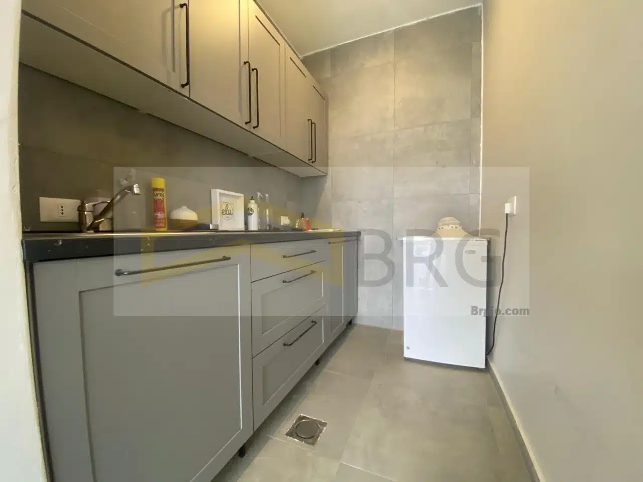 b8df9c9a-73d6-4b3f-88da-c8f7434ad60b