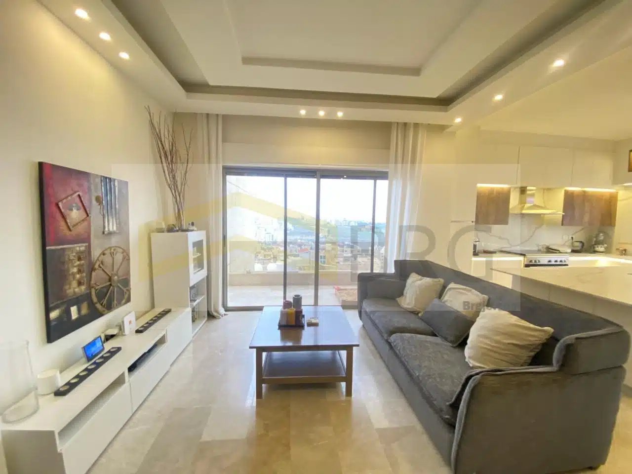 e4e7e445-3b9b-49fb-9821-bea5beabe492