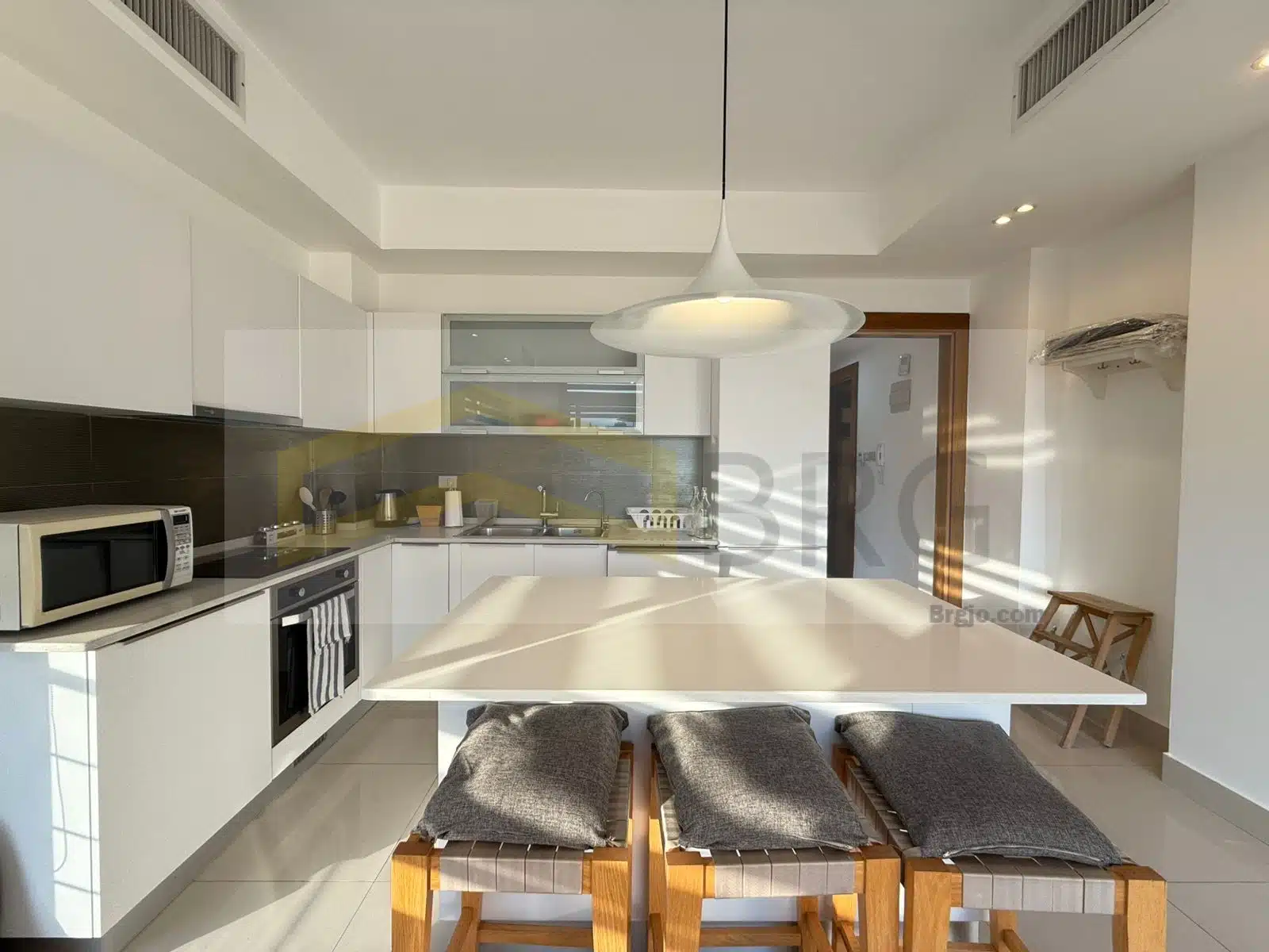 WhatsApp Image 2024-11-18 at 4.55.59 PM