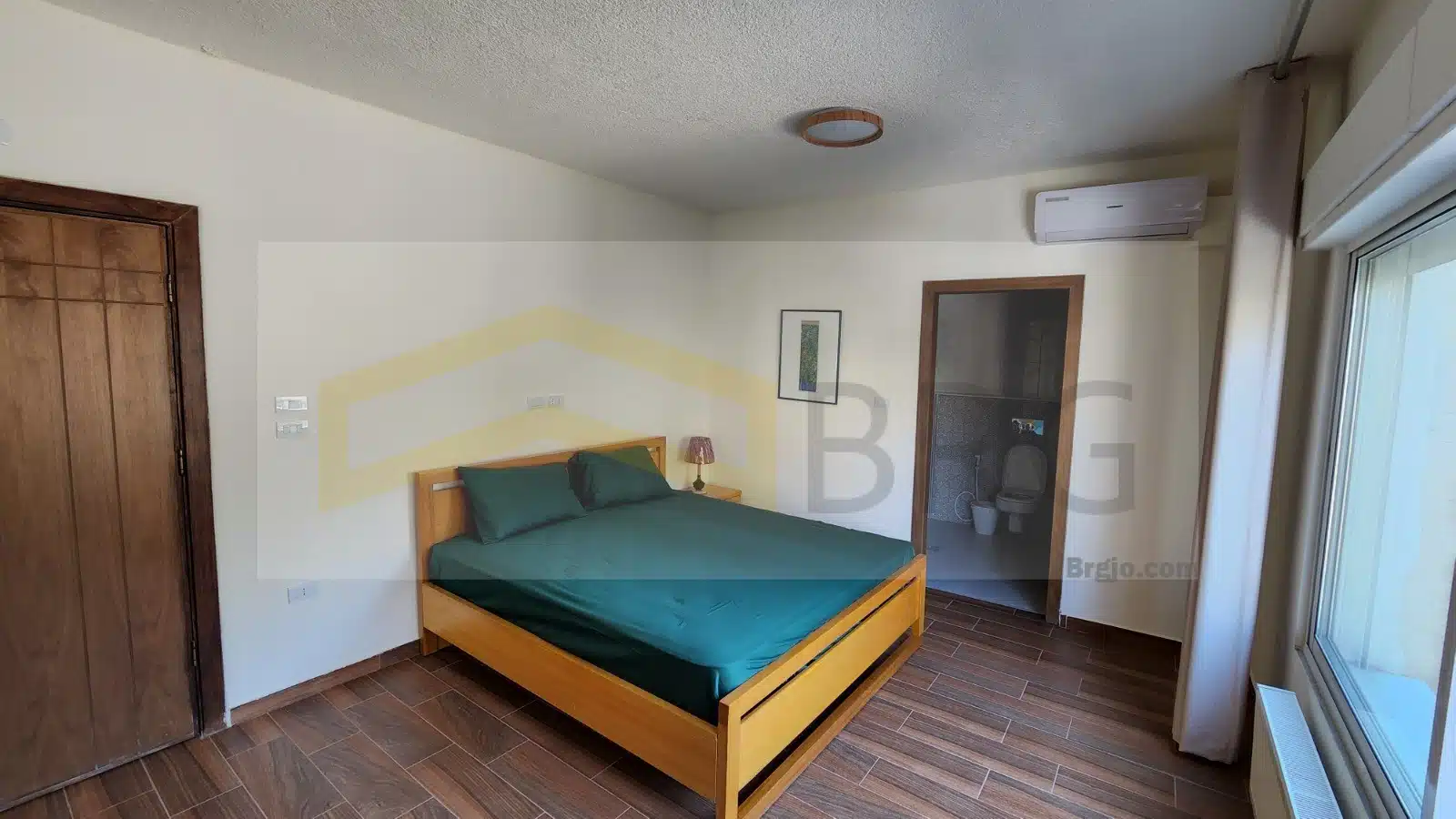 WhatsApp Image 2024-11-28 at 3.05.03 PM