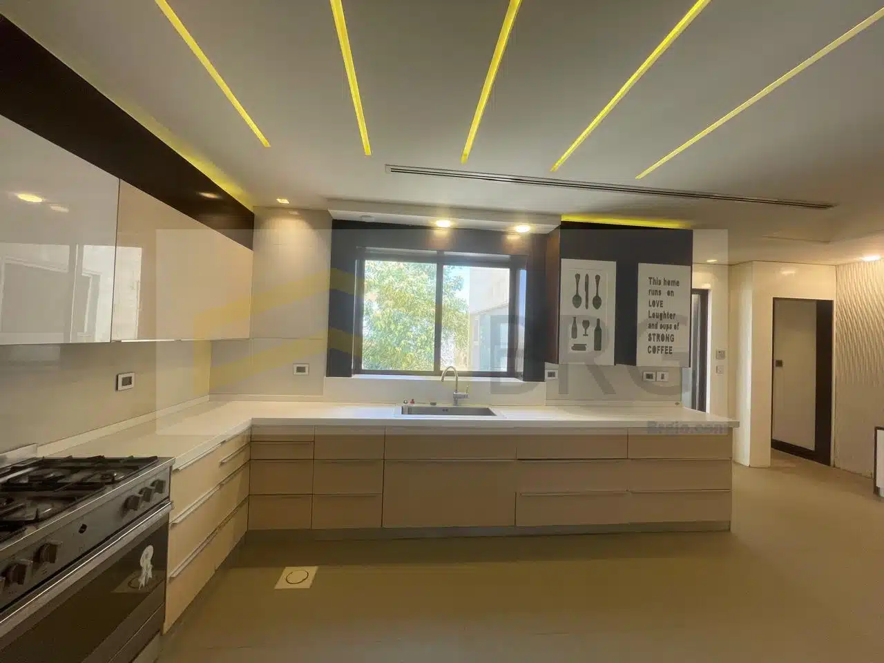 WhatsApp Image 2024-11-28 at 5.33.47 PM (3)