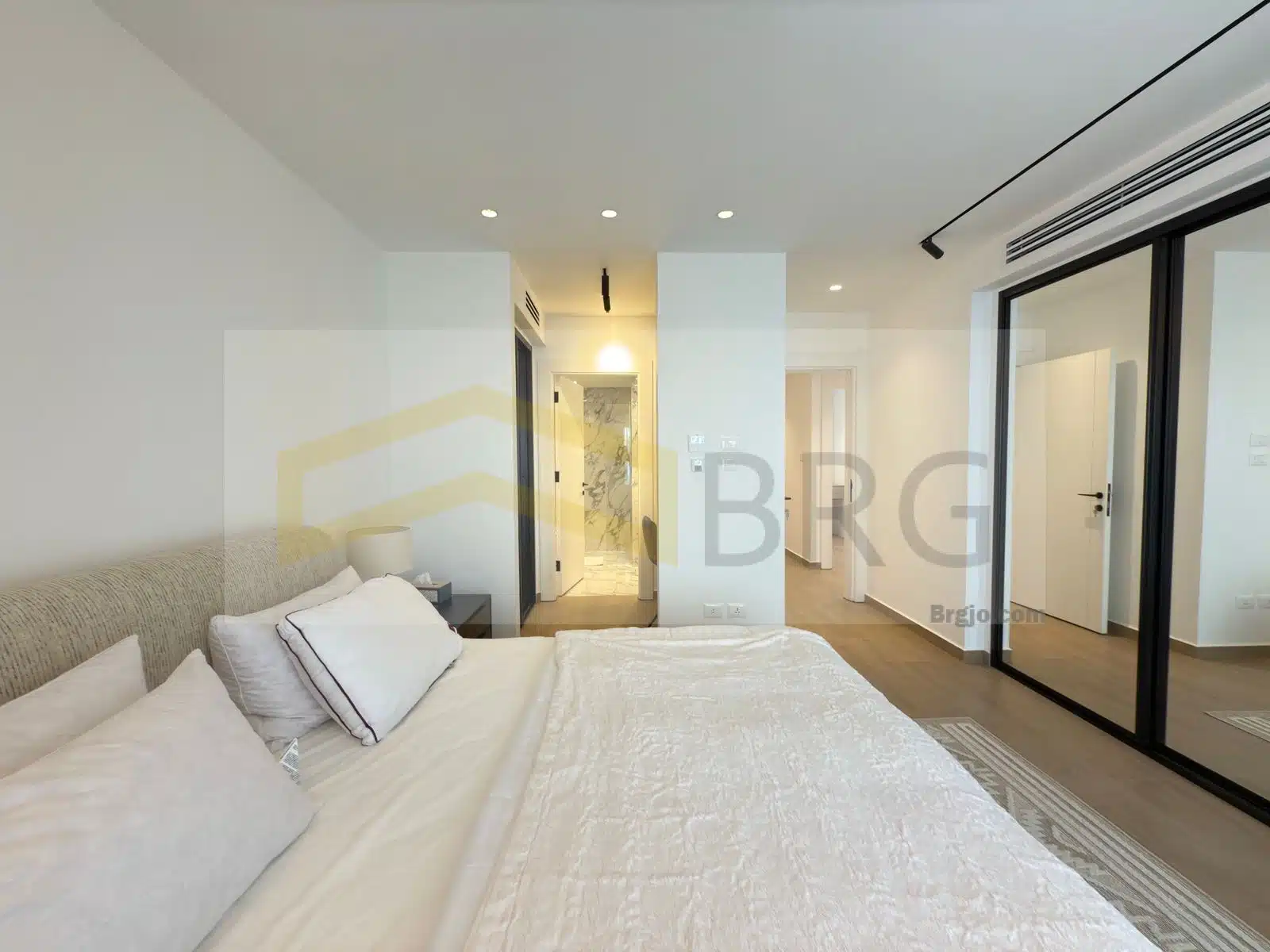 WhatsApp Image 2024-12-23 at 1.48.05 PM