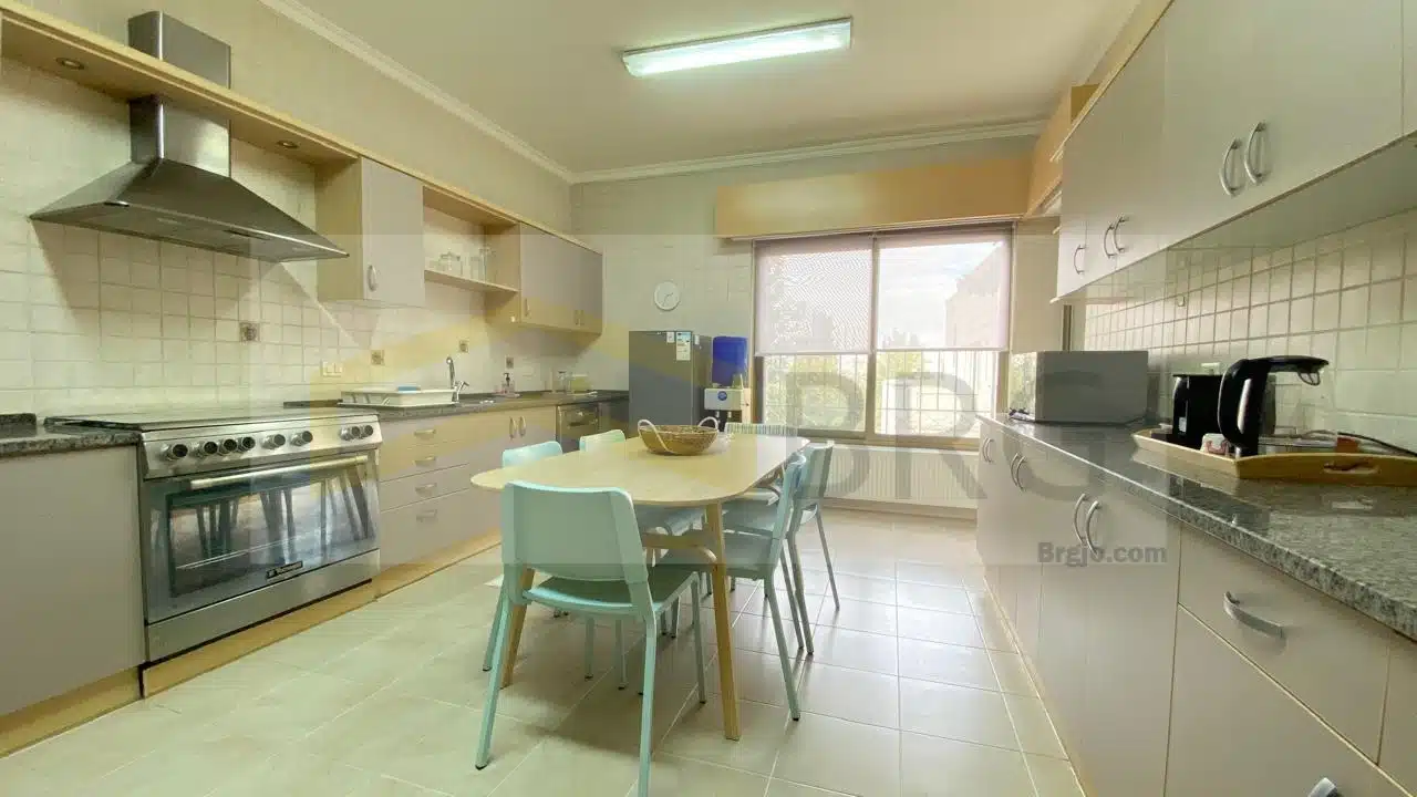 2ada8eed-7d88-411b-9e91-3a0e59b83ec0