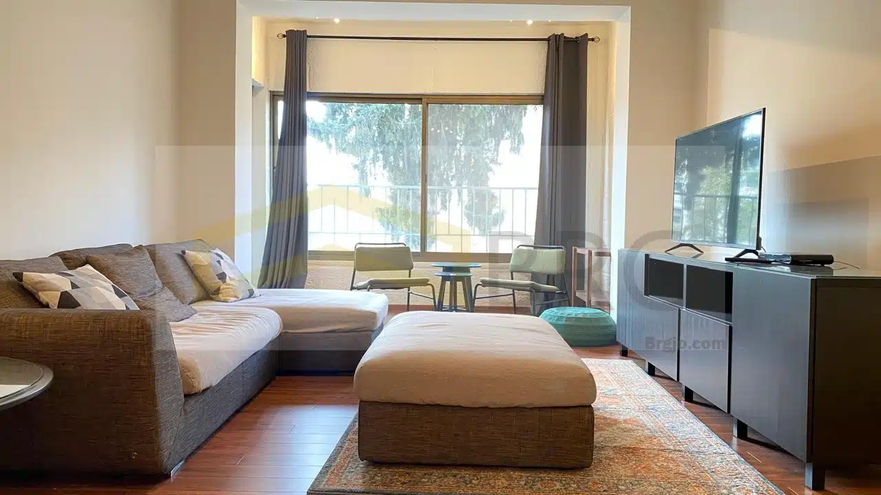 5f016575-1484-4c4d-a2b7-d32f48a591f8