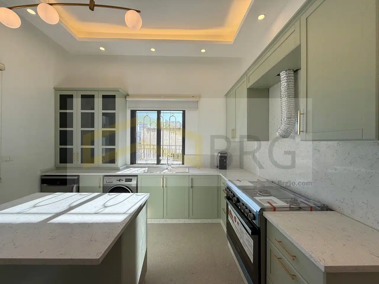 6a2e4f62-4379-4445-8f94-4b7da44d8129