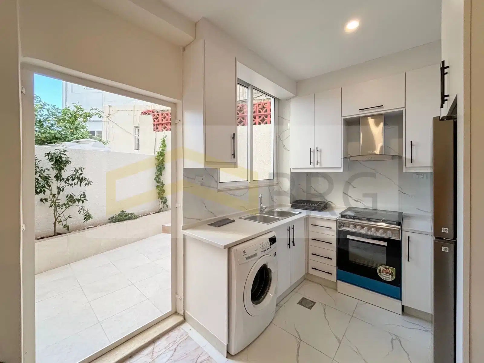 WhatsApp Image 2024-12-05 at 10.40.57 AM (1)