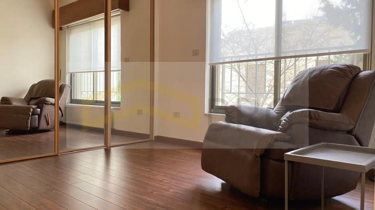 a84e9cfe-0262-4af7-9daf-f56209bc7e75