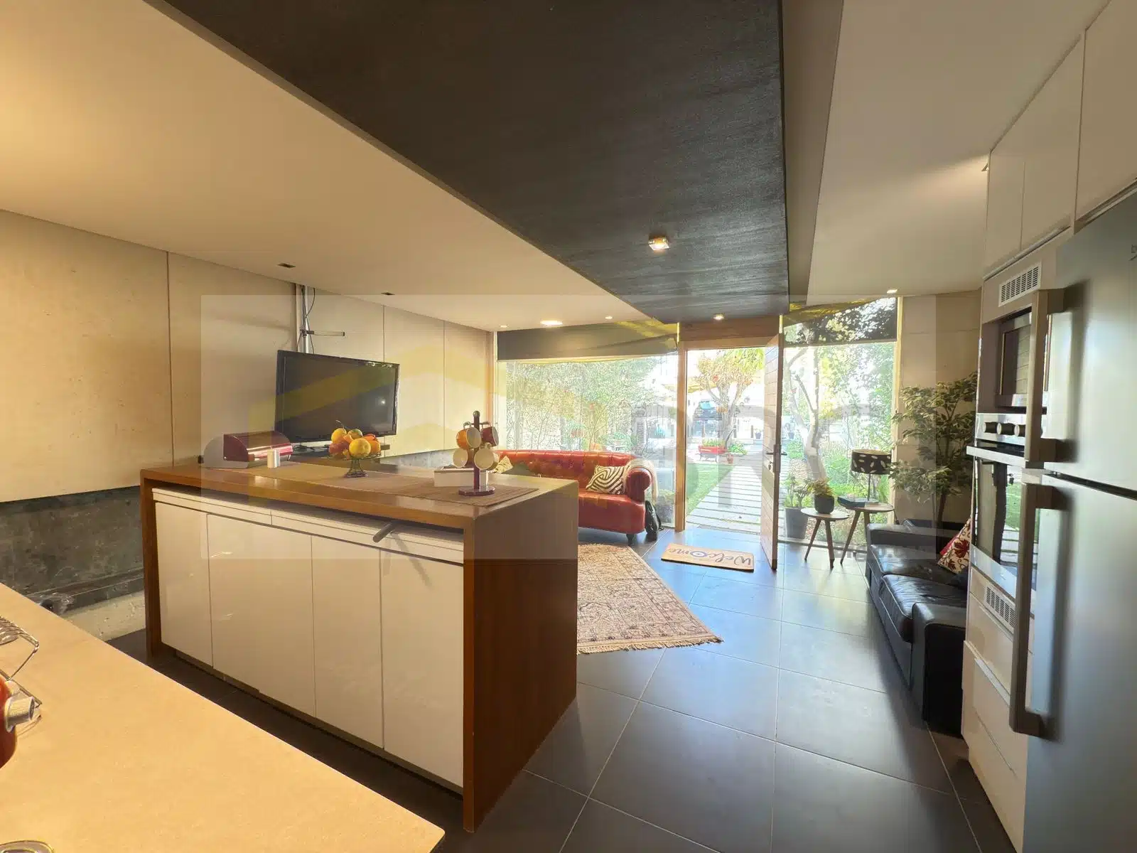 046cc1d2-ca7e-47c7-9997-d1dd212a55bb