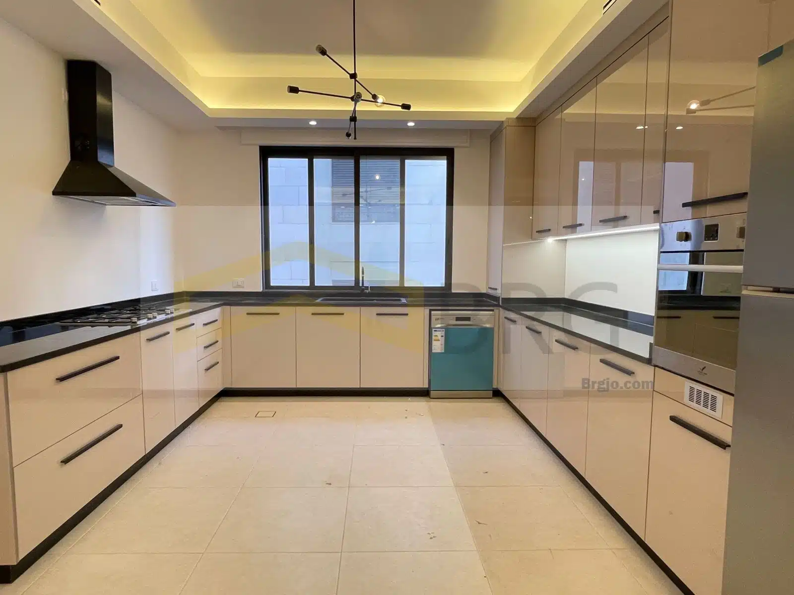 WhatsApp Image 2025-01-20 at 5.24.47 PM (1)