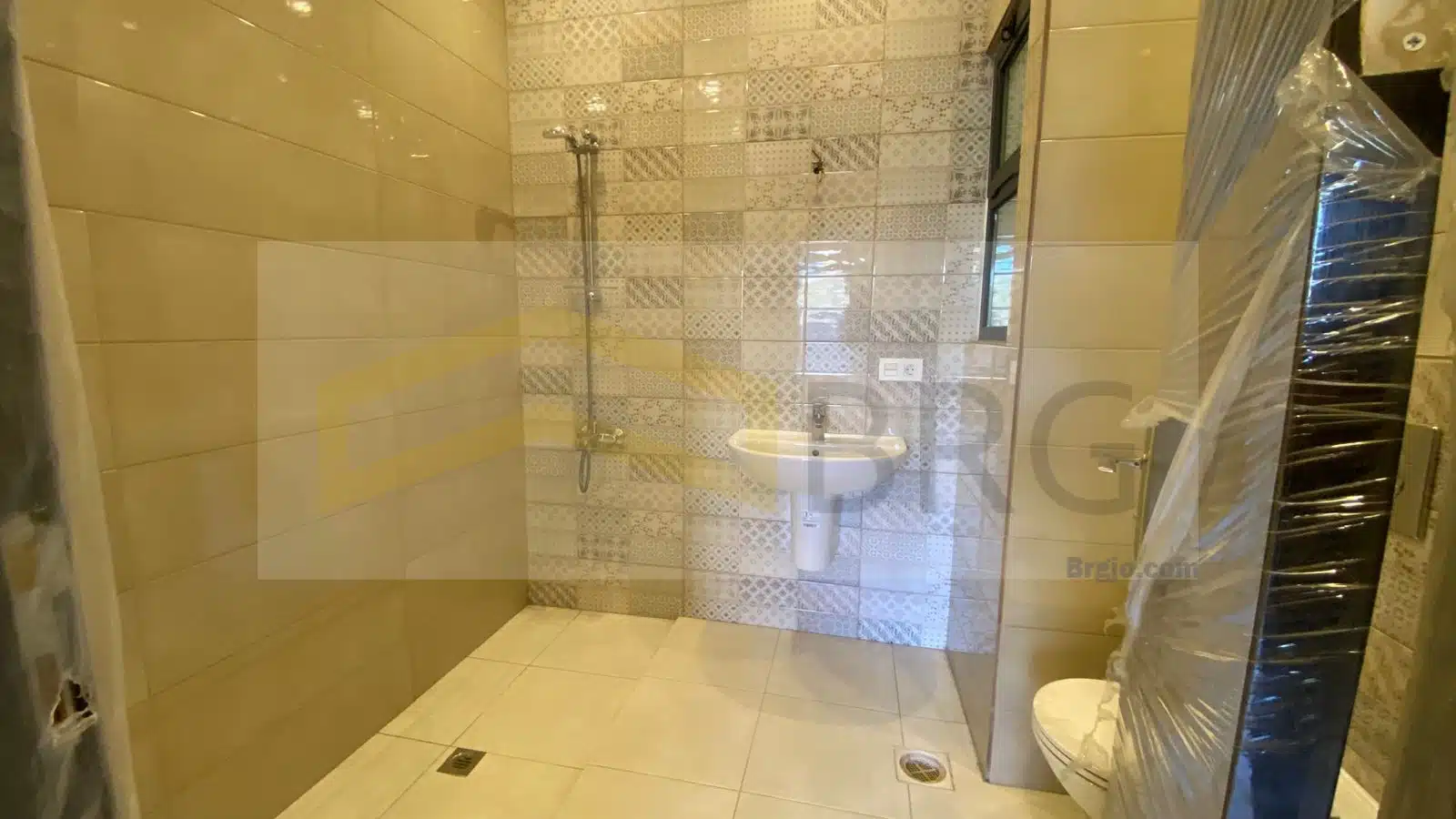 WhatsApp Image 2025-01-21 at 3.45.52 PM