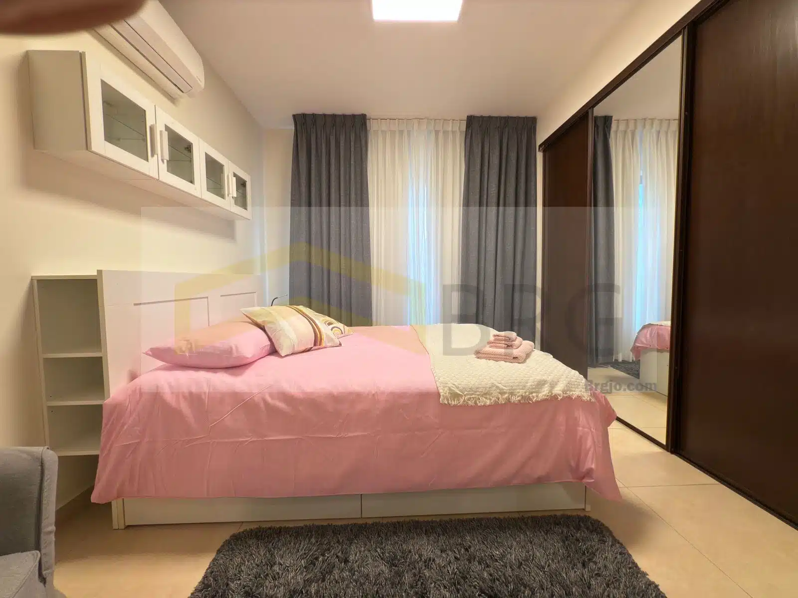 WhatsApp Image 2025-01-28 at 7.22.05 PM (2)