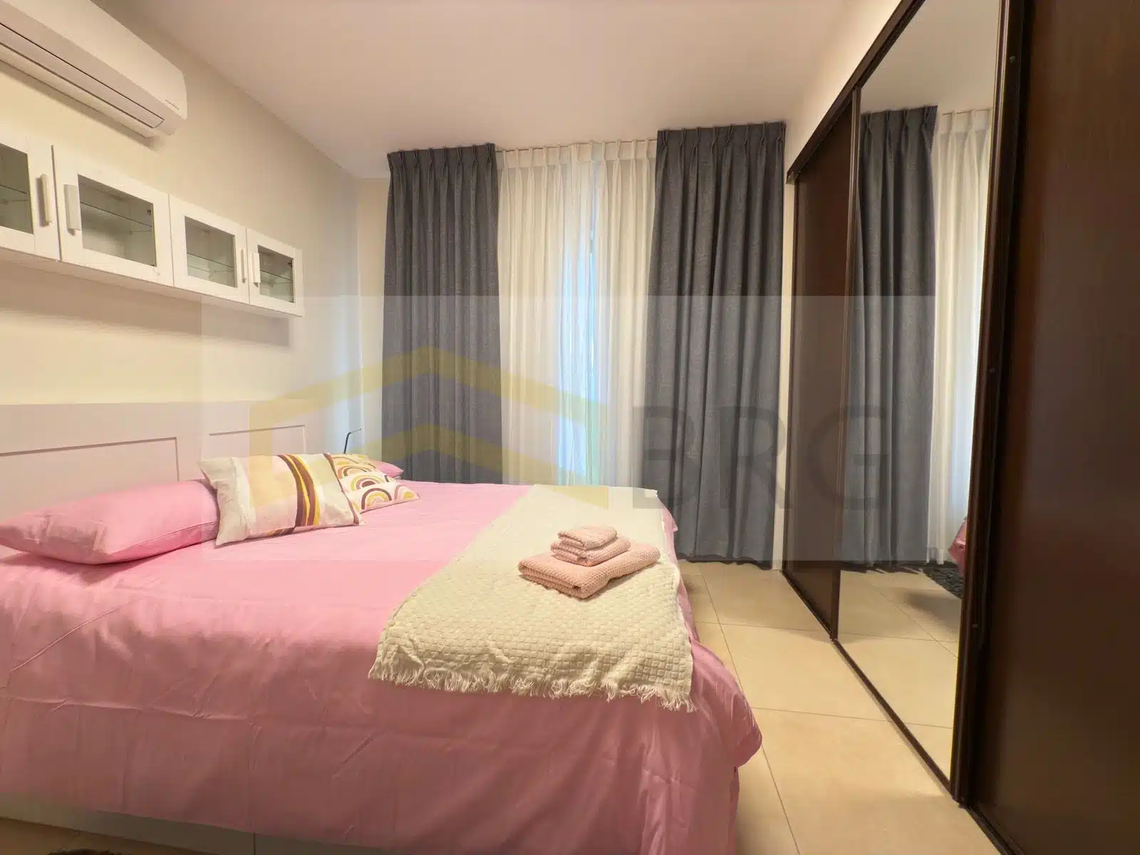 WhatsApp Image 2025-01-28 at 7.22.06 PM (1)