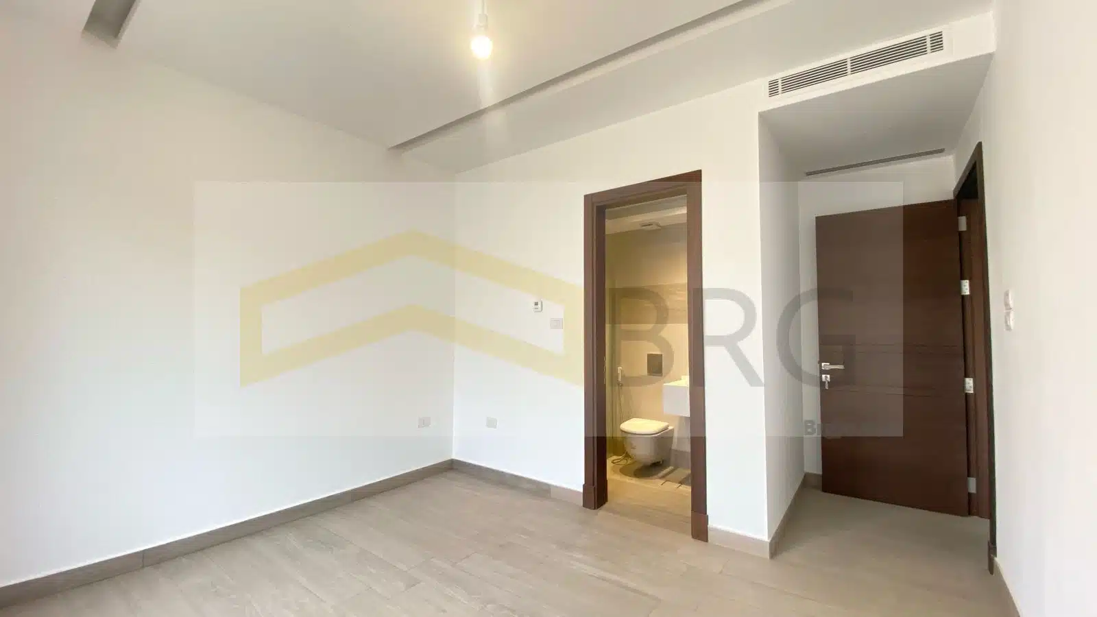 WhatsApp Image 2025-02-13 at 3.59.41 PM (2)