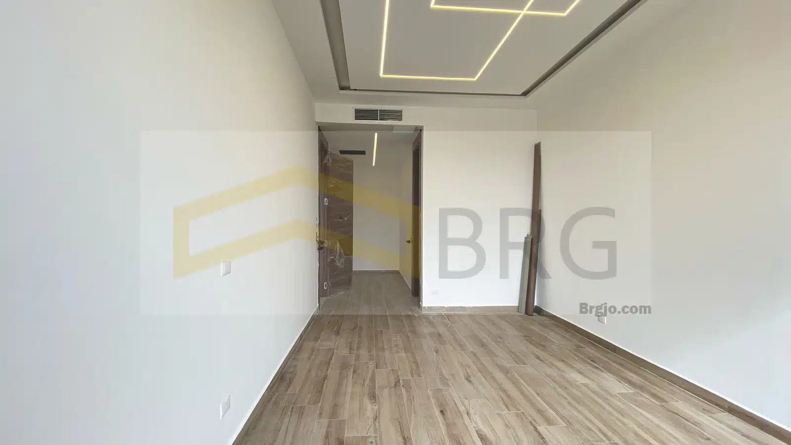 WhatsApp Image 2025-02-19 at 3.14.05 PM (1)