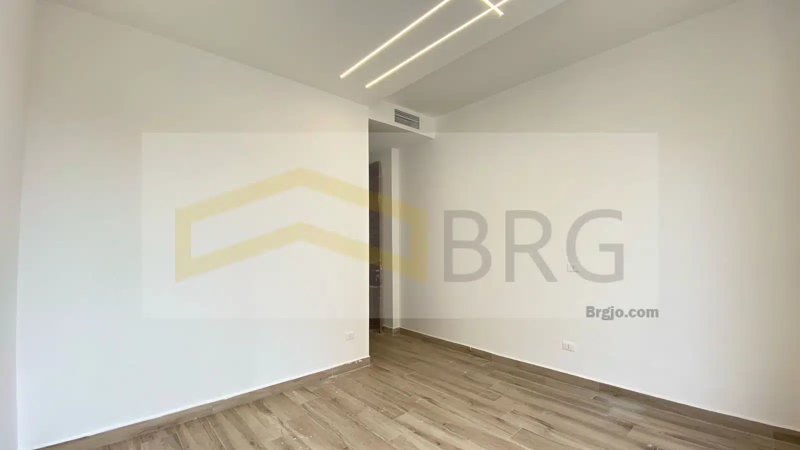 WhatsApp Image 2025-02-19 at 3.14.06 PM (2)