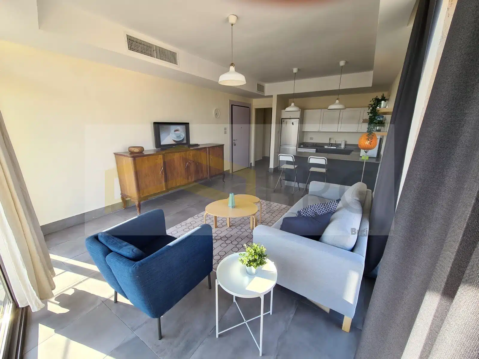 WhatsApp Image 2025-03-01 at 10.12.42 PM