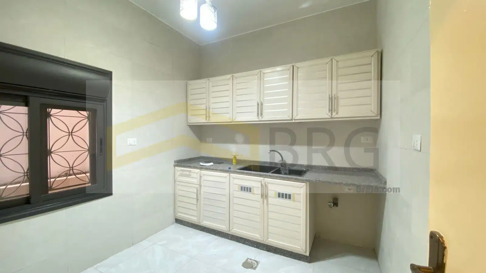 WhatsApp Image 2025-03-06 at 4.09.30 PM