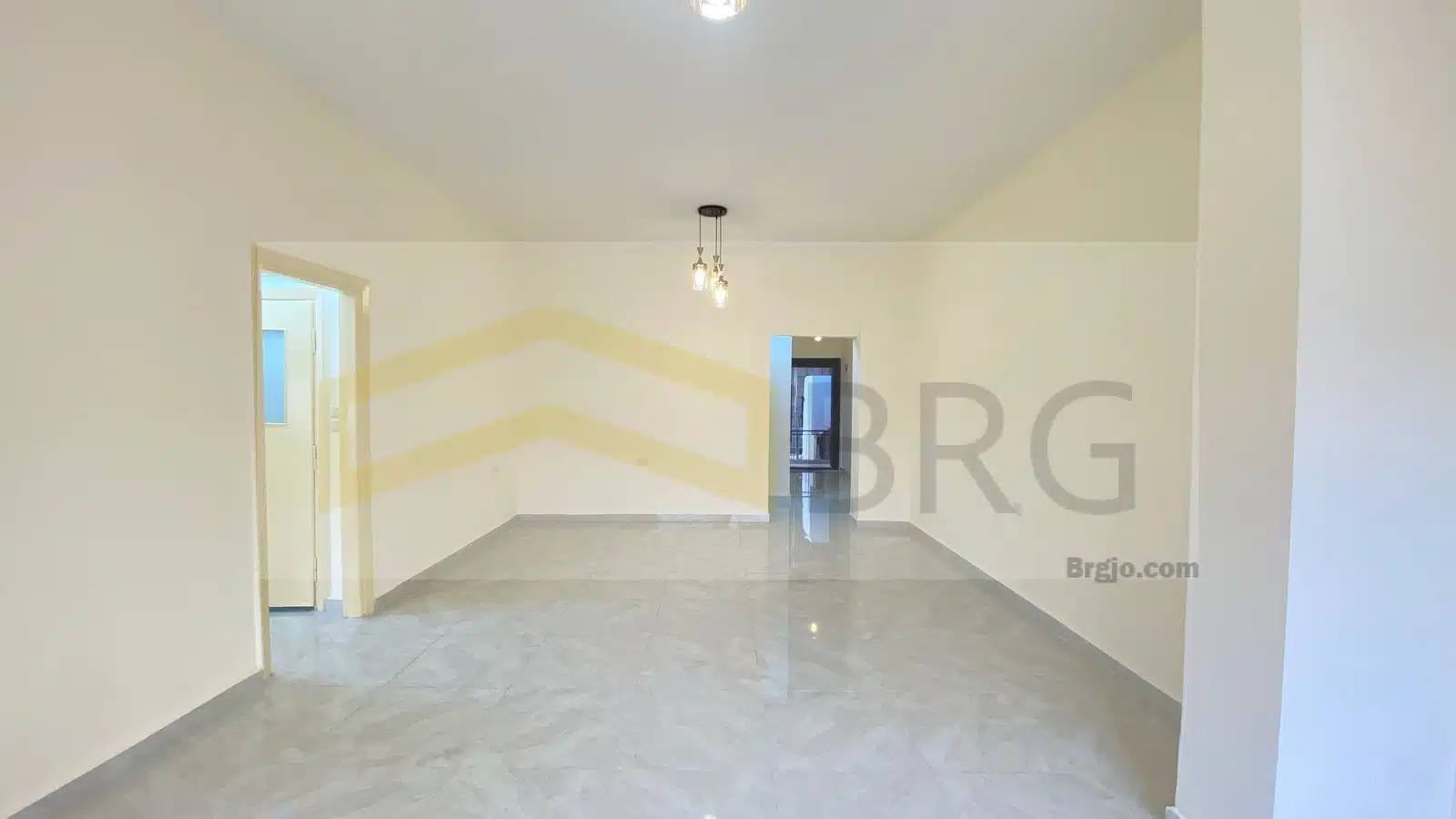 WhatsApp Image 2025-03-06 at 4.09.31 PM (1)