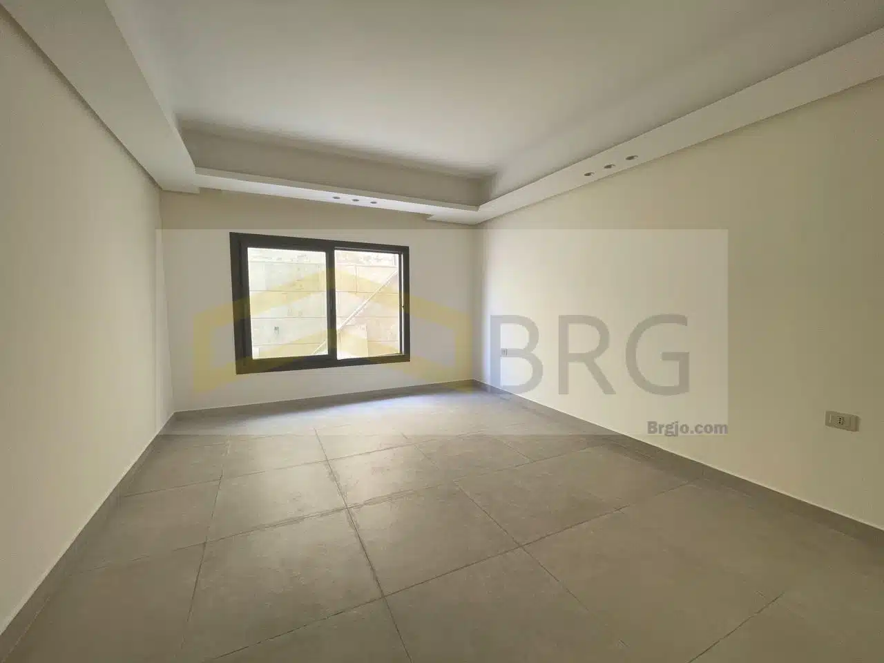 WhatsApp Image 2025-03-18 at 12.50.27 PM (5)